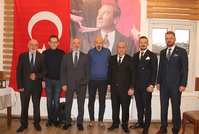 Çarşambalılar Vakfı’nda başkanlığa Savaş Gömeç seçildi