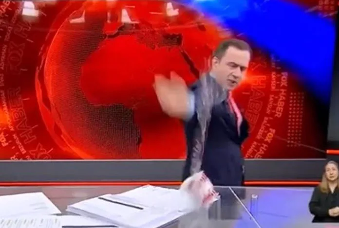 “Selçuk Tepeli kovuldu” iddiası yalanlandı