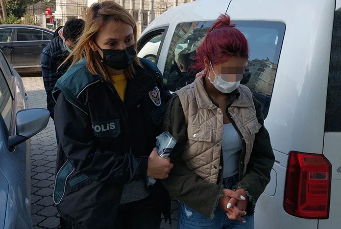 İstanbul’dan Samsun’a uyuşturucu getiriyorlardı