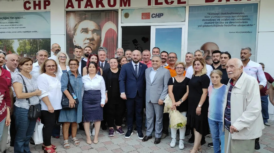 CHP Atakum’da bayrak değişimi: Serhat Türkel göreve başladı