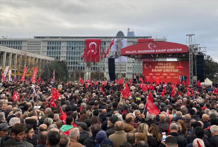 Ekrem İmamoğlu ve Altılı Masa Saraçhane’de İstanbullularla buluşuyor