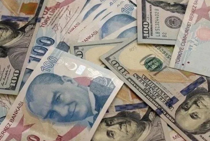 Hazine 1,5 milyar dolar borçlandı