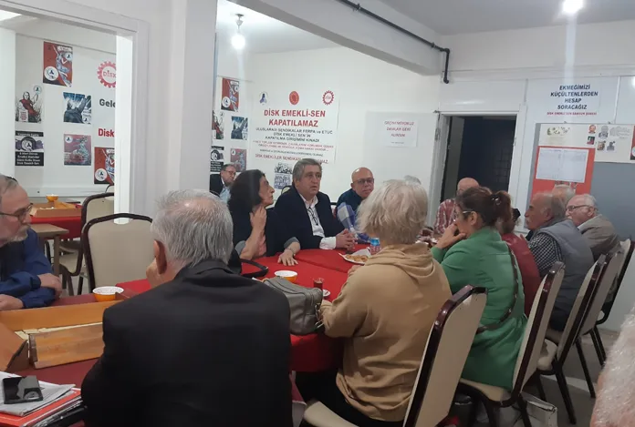 “Sendikalaşmak emeklilerin en büyük hakkı”