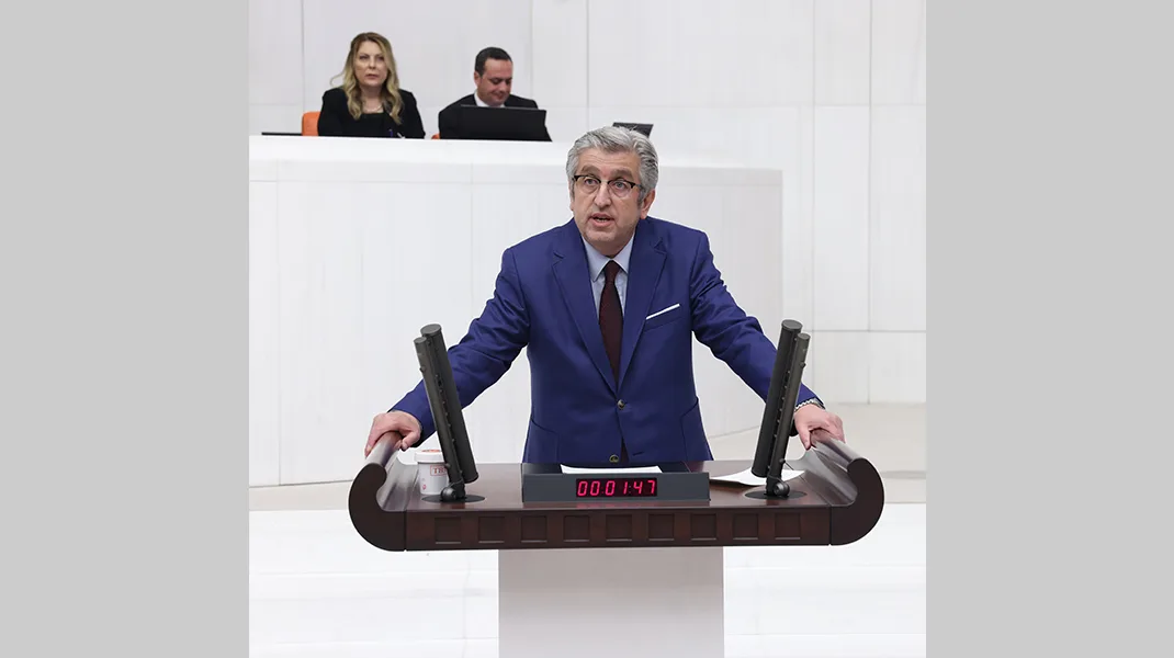 Murat Çan: “Samsun beton lobisine parsel parsel satılıyor”