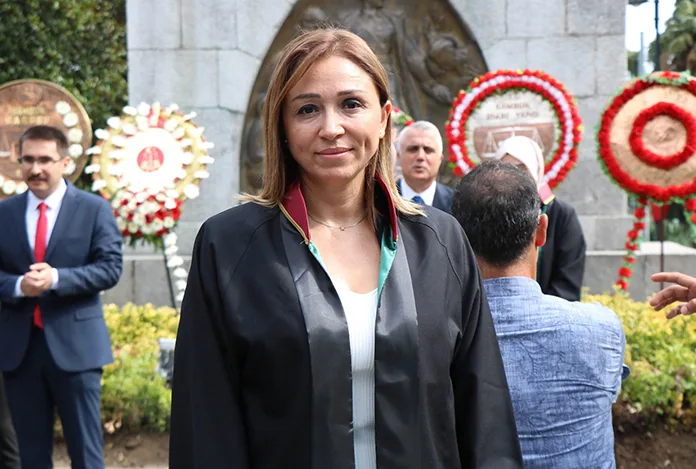 Samsun Barosu Başkanı Av. Pınar Gürsel Yıldıran: “Biz kadınlara, çocuklara, vatandaşlara umuduz”