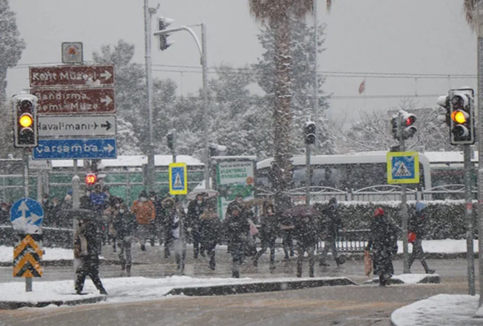 Meteoroloji 21 il için kar uyarısında bulundu