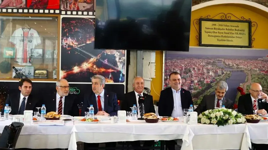 Fatih Türkel: “Adaylarımızın hepsi Samsunlu, birileri gibi ithal değil”