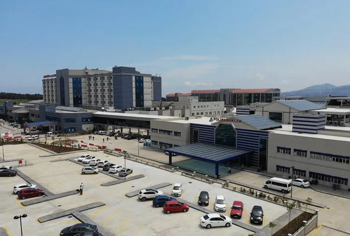Samsun nüfusunun 7 katı kadar hasta baktı