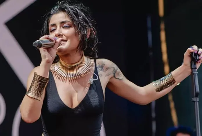 Melek Mosso’dan yanıt: “Sapıklık kendi yüreklerinde”