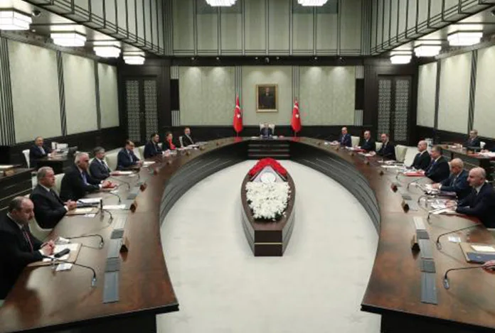 Cumhurbaşkanlığı Kabinesi toplandı: Gündemde EYT var