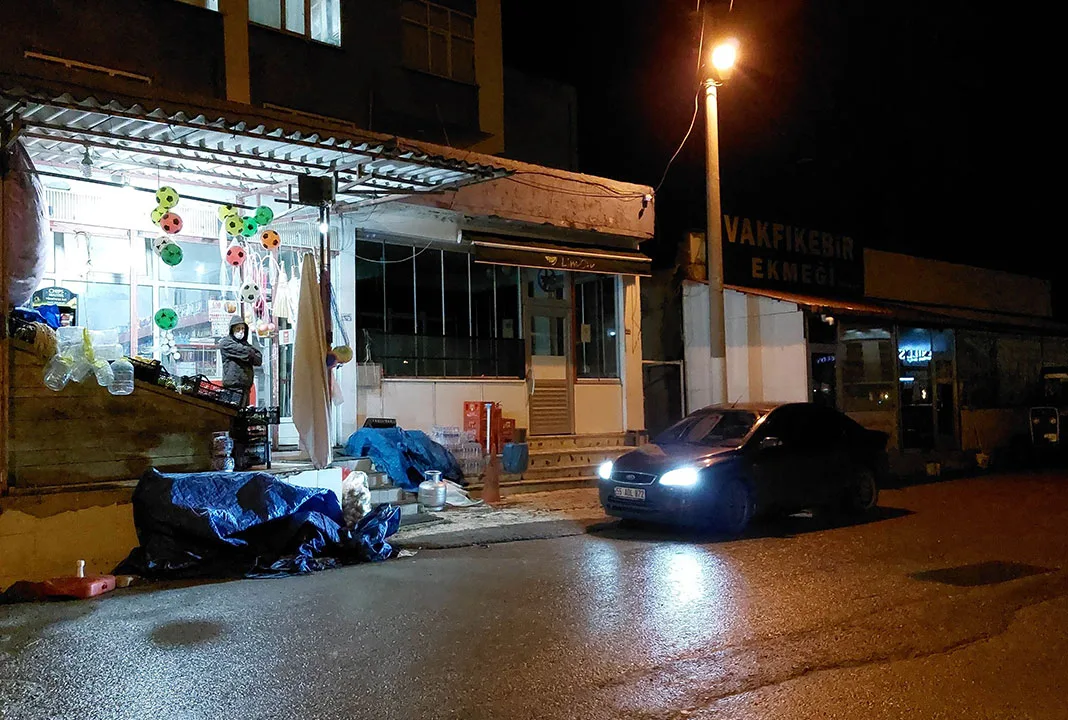 Tekkeköy’de kahvehaneye silahlı saldırı: 4 yaralı