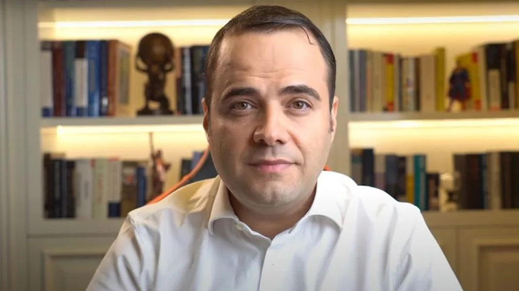 Özgür Demirtaş, Akbank’tan istifa etti