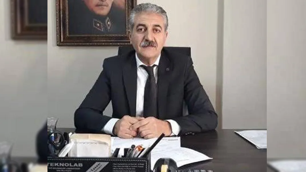 MHP’nin eski yöneticilerinden Ferhat Özmen, uğradığı silahlı saldırıda hayatını kaybetti