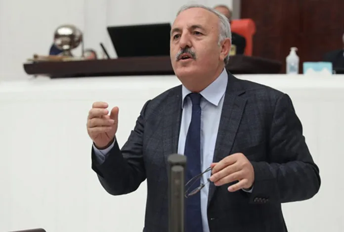 Bedri Yaşar: “Hükümeti konuşmaktan çok icraat yapmaya davet ediyorum”