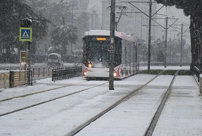 Samsun’a kar geliyor