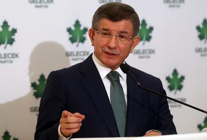 Ahmet Davutoğlu: “Altılı Masa kimsenin tekelinde değil”
