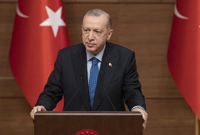 Cumhurbaşkanı Erdoğan: “2023’te tercihinizi çok dikkatli yapın”