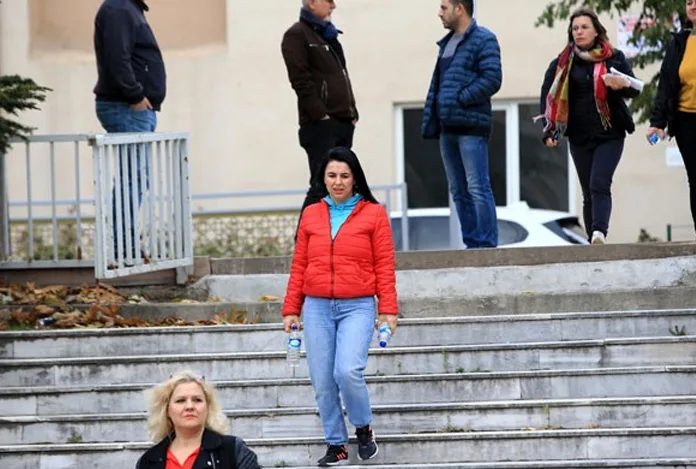 Tartışılan ‘Öğretmenlik Kariyer Basamakları Sınavı’ başladı