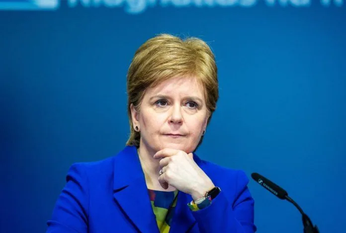 İskoçya Başbakanı Nicola Sturgeon istifa etti
