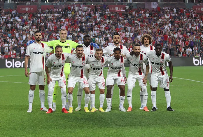 Samsunspor’da teknik direktörlük için 3 aday öne çıkıyor