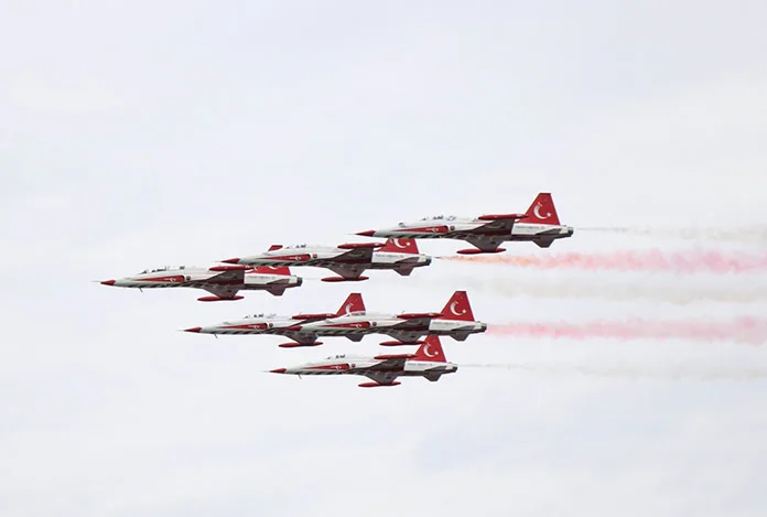 Samsun’da Solo Türk ve Türk Yıldızları gösterisi nefes kesti