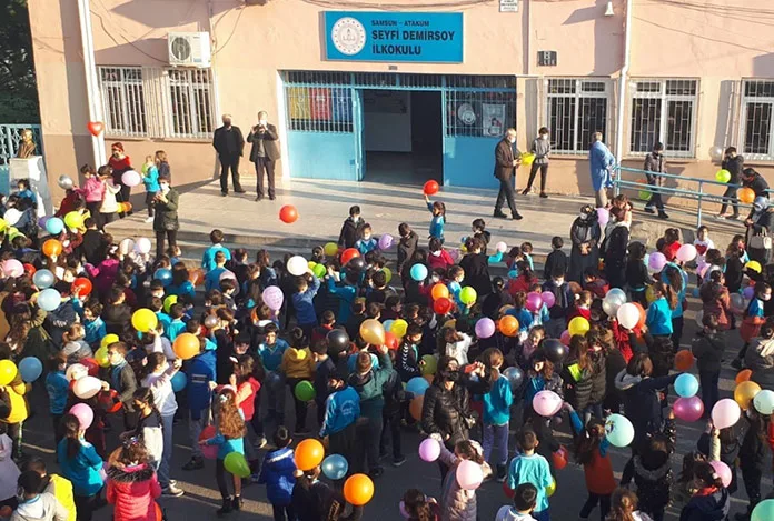 Samsun’da 262 bin öğrenci karne aldı
